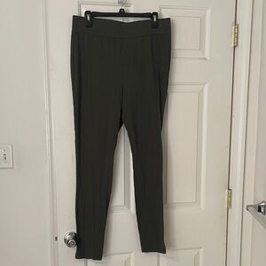 Avon Women's Two Pair Leggings